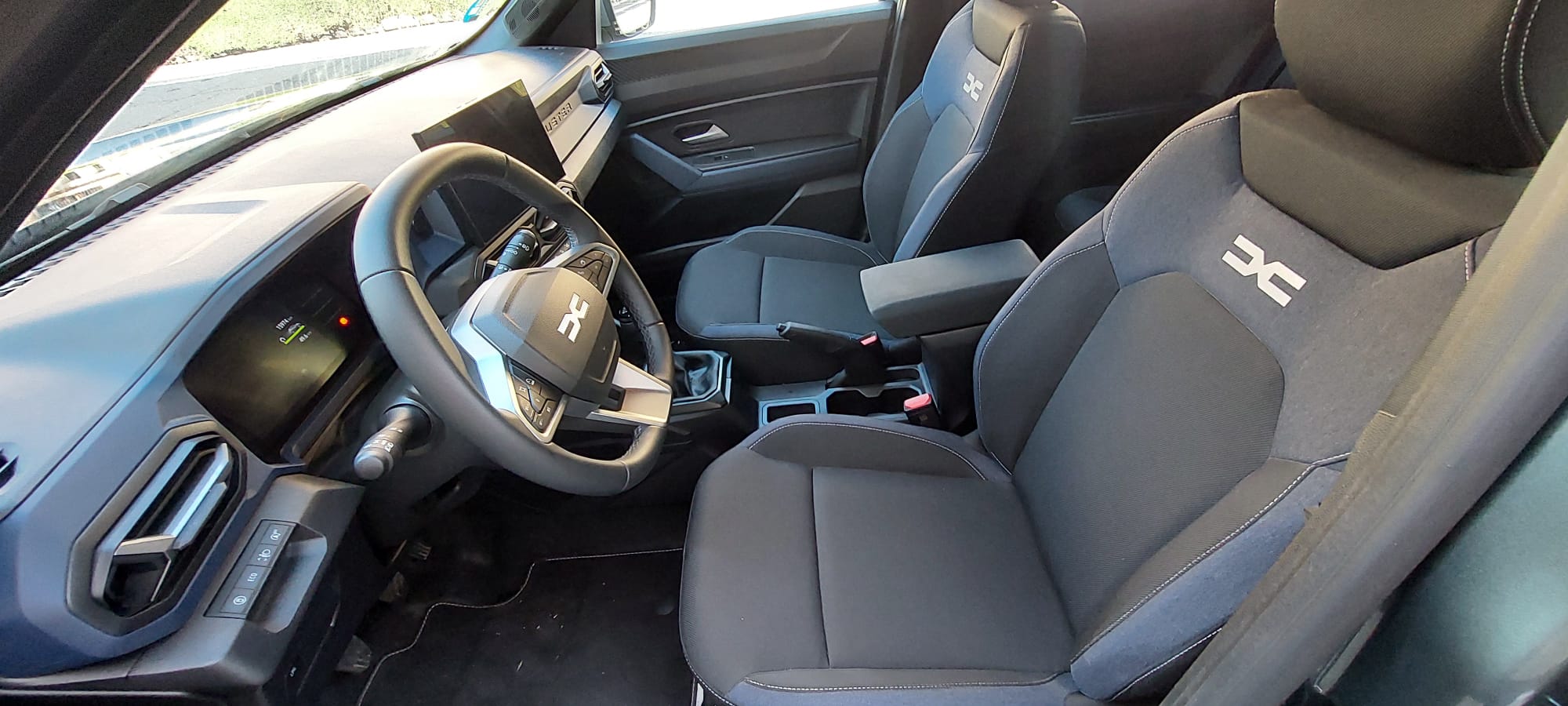 Dacia Duster 1.0 100cv glp miniatura 9